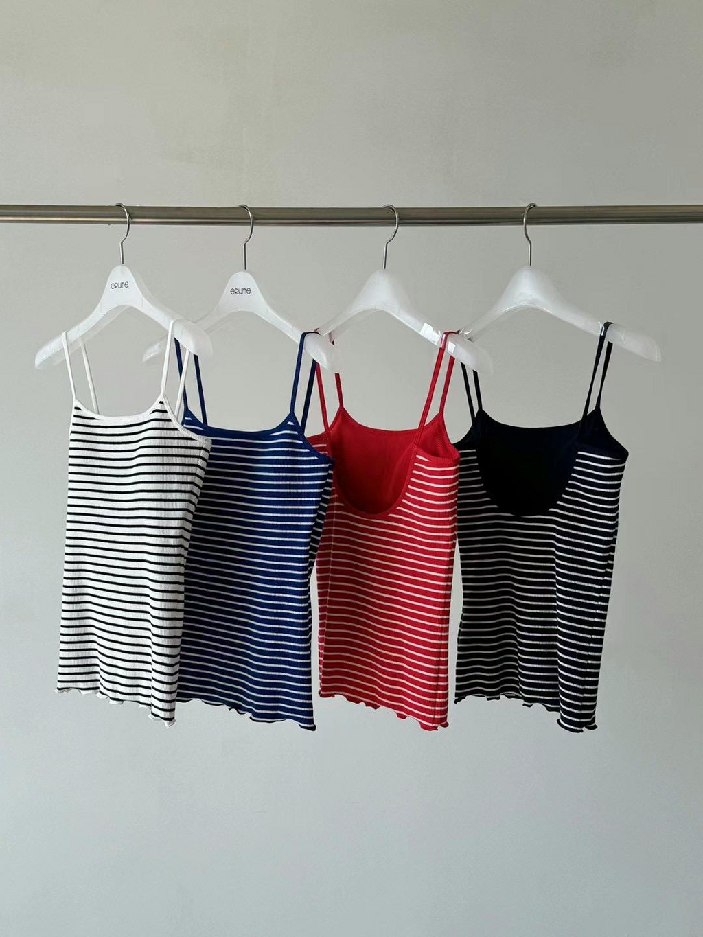 Striped Sleeveless Top *4 Colors