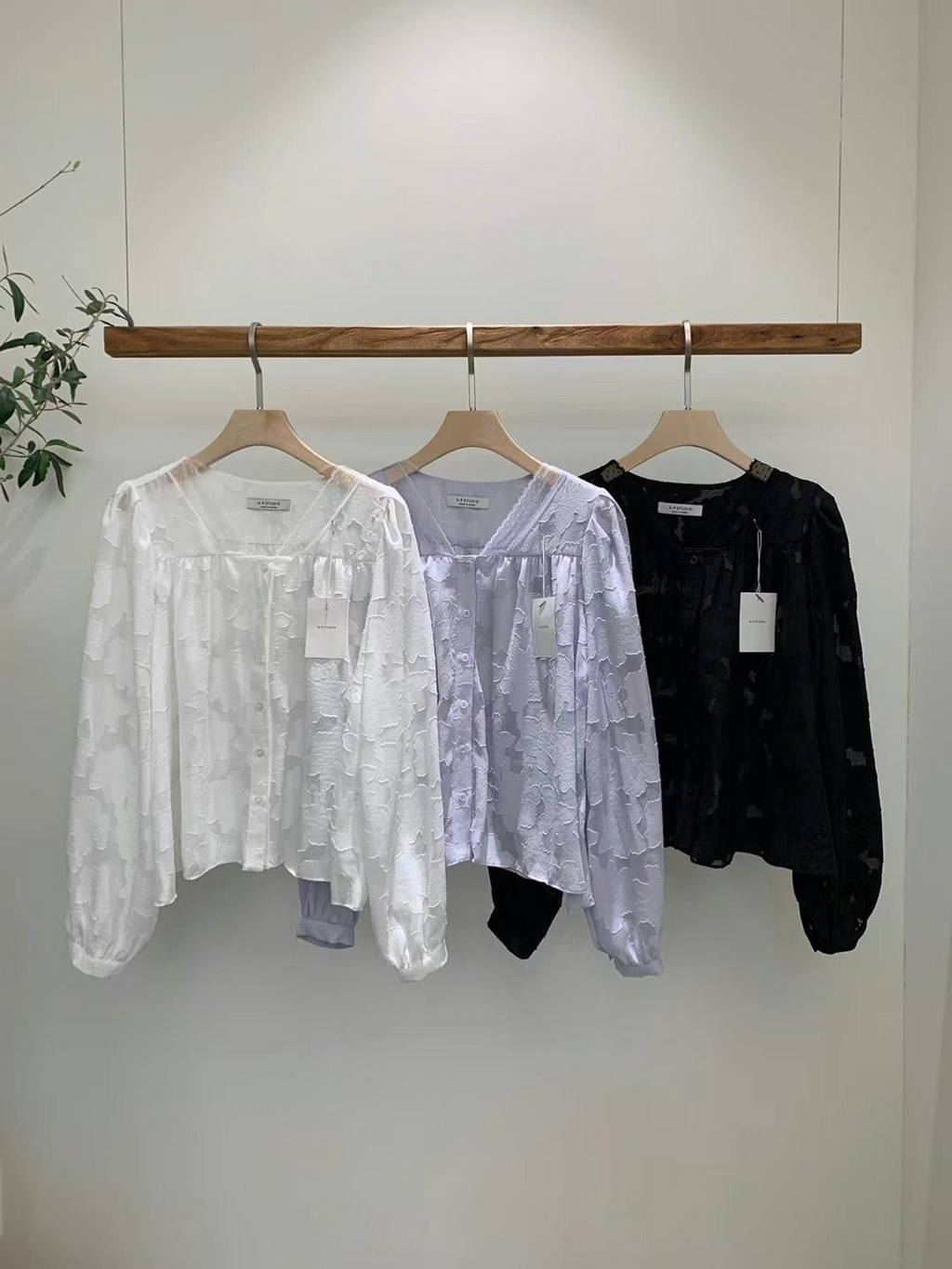 Lace Trim Button-down Mesh Blouse *3 Colors