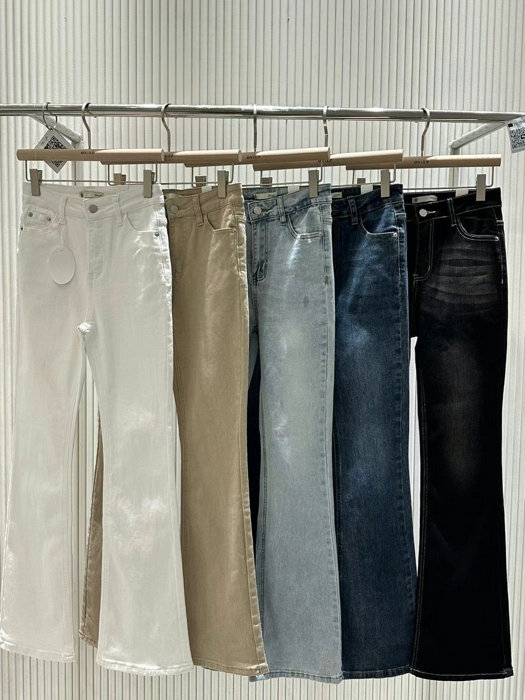 Flared Denim Jeans *5 Colors