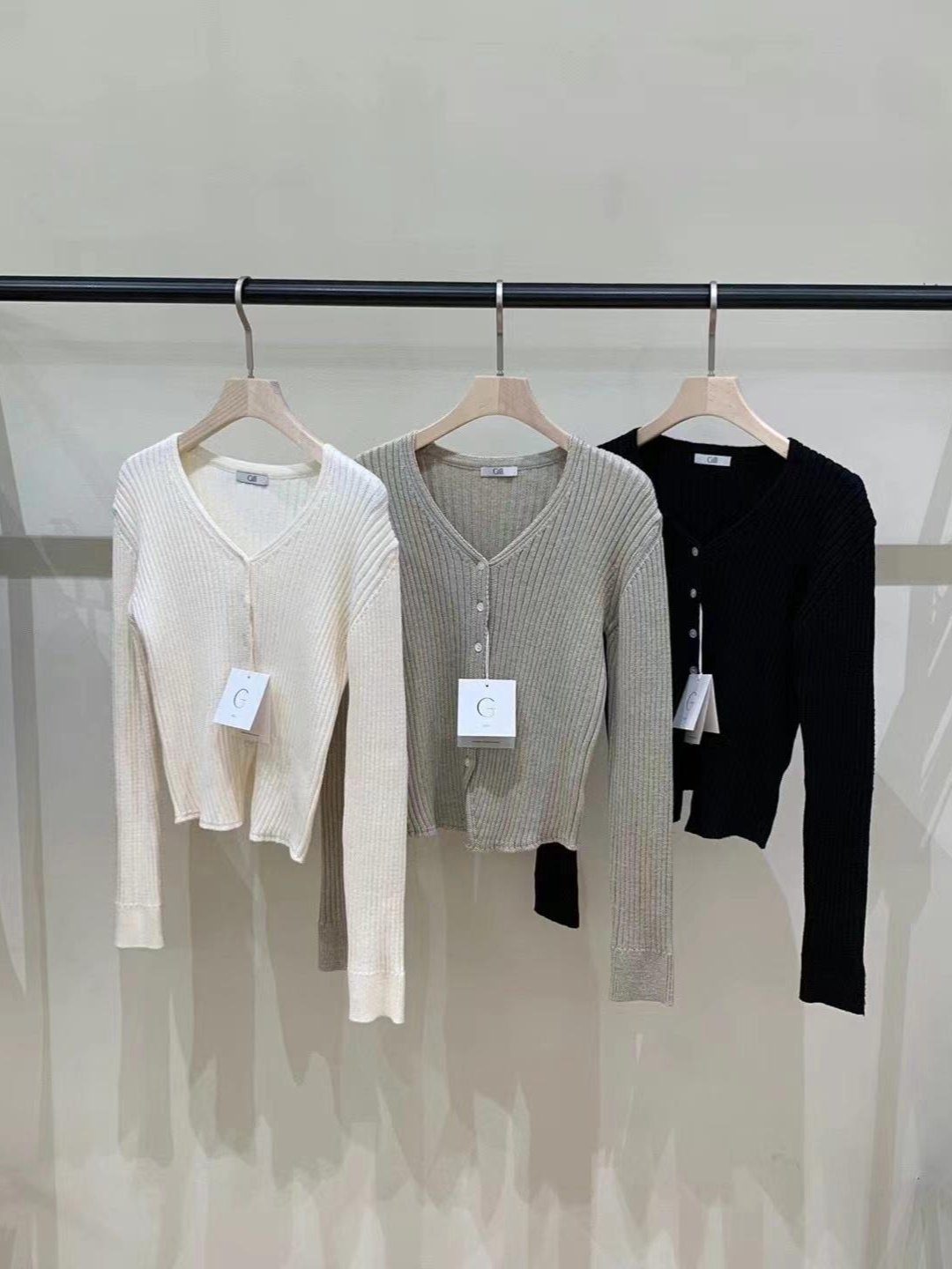 Ribbed-knit Long Sleeved Cardigan *3 Colors
