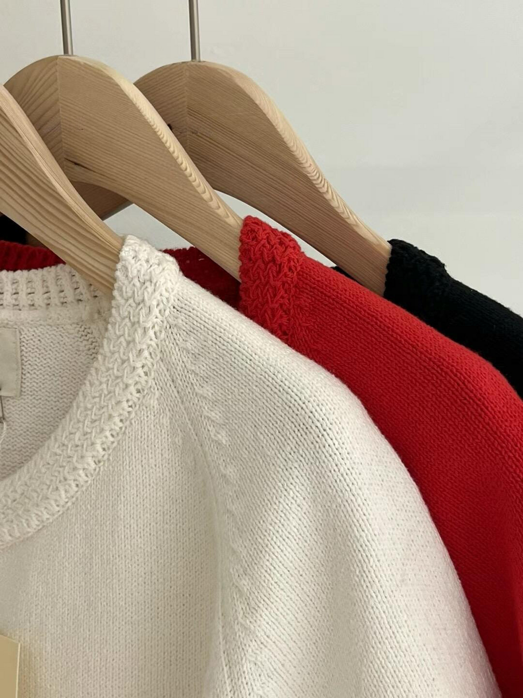 Short-sleeved Braided trim Knitted Cardigan *3 Colors