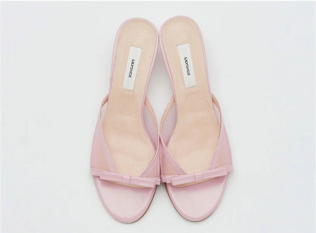 Ribbon Round Toe Sandals