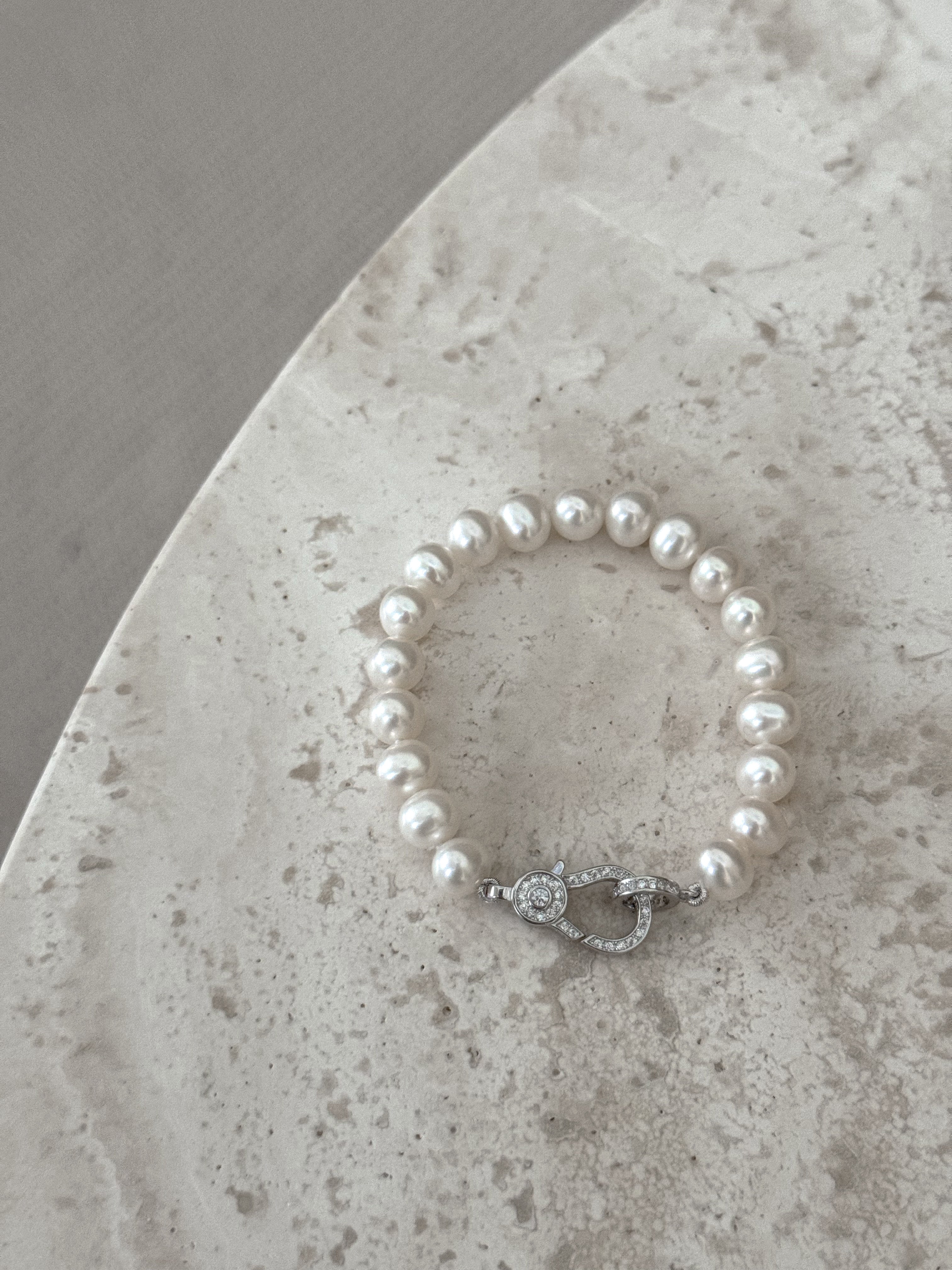 Handmade Freshwater Pearl Necklace Bracelet Earrings Set