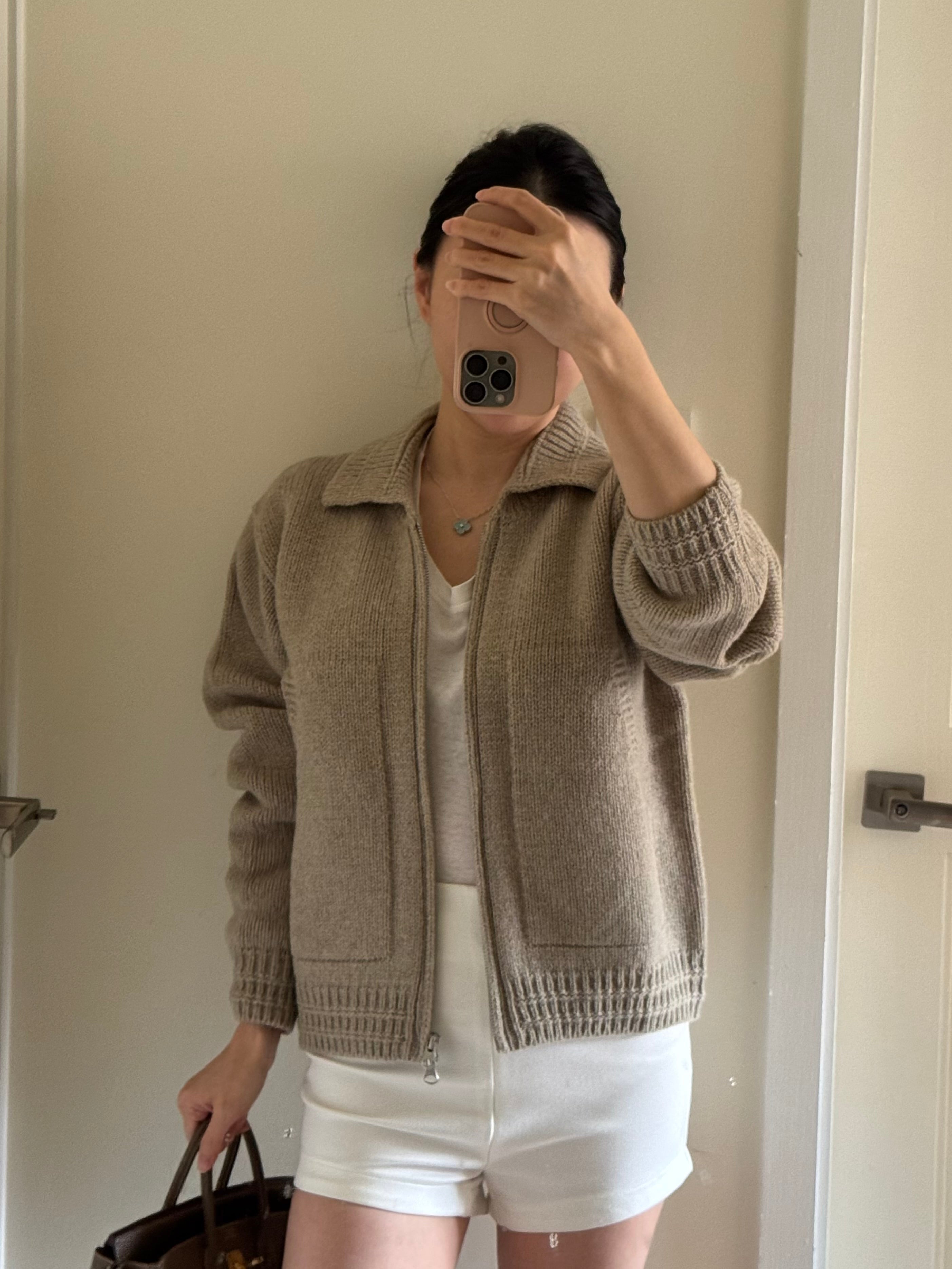 Khaki Collar Wool Jacket 卡其羊毛針織外套