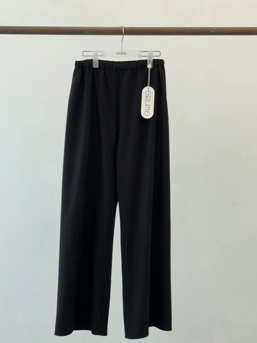 Crepe Trousers Black / Brown