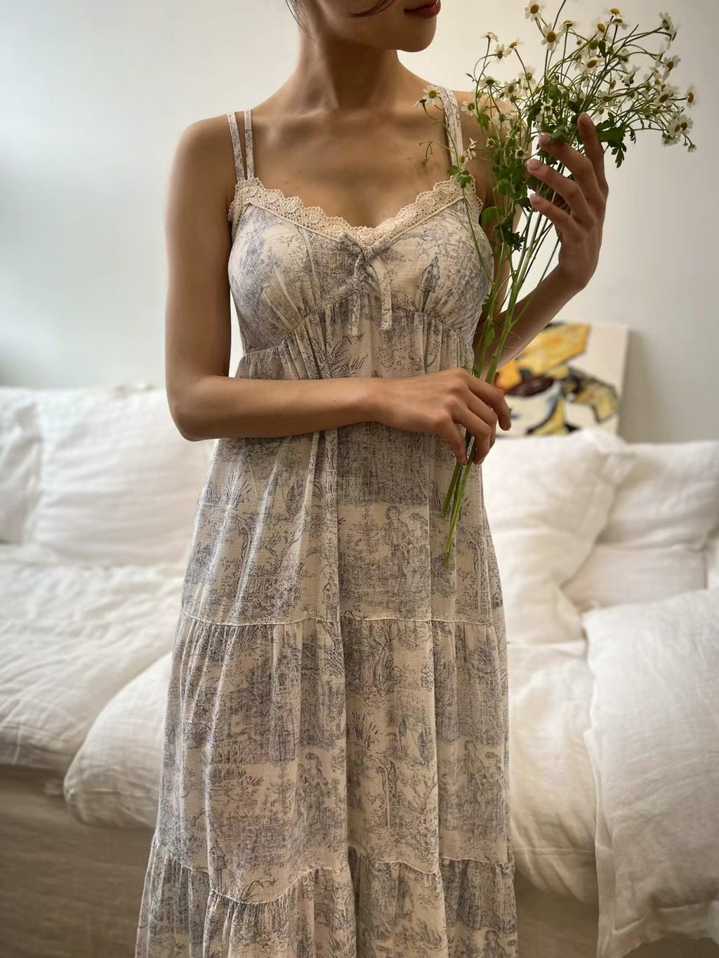 Porcelain printed padded dress