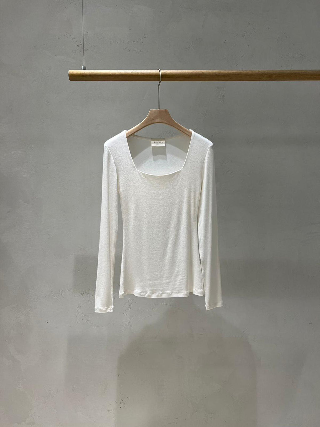 Square Neck Long-Sleeved T-Shirt *5 Colors