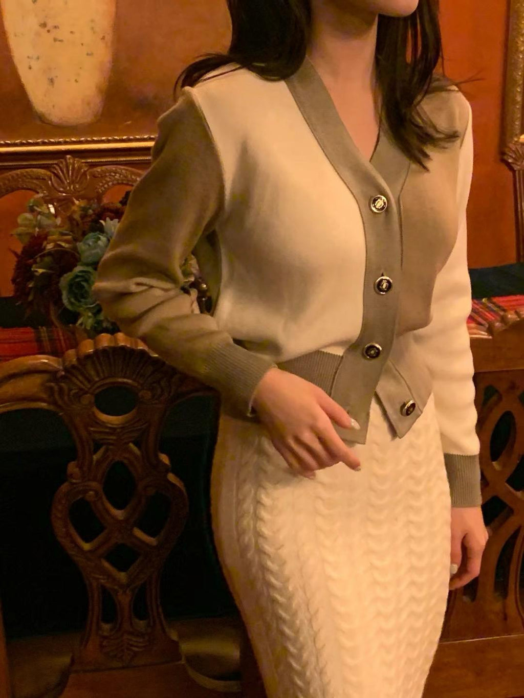 V-Neck Colorblock Cardigan *3 Colors