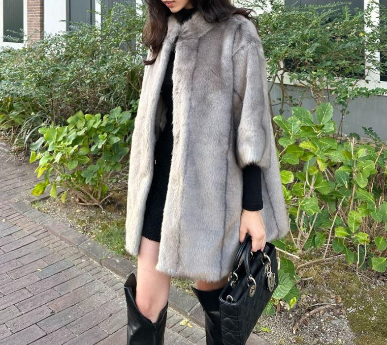 Slim Waist Oversized Fur Coat *4 Colors