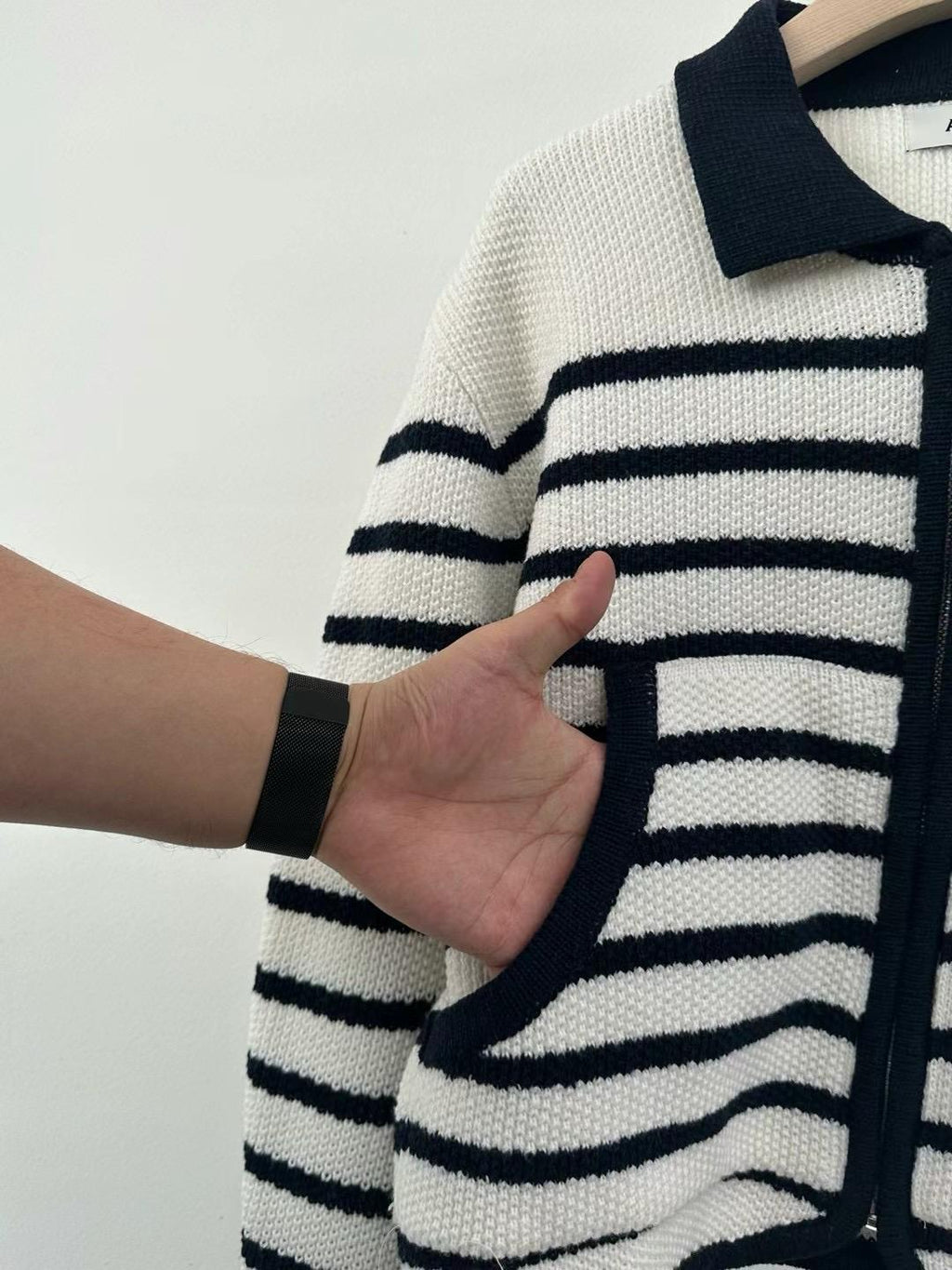 Zip-up Collared Striped Knitted Cotton Sweater *2 Colors