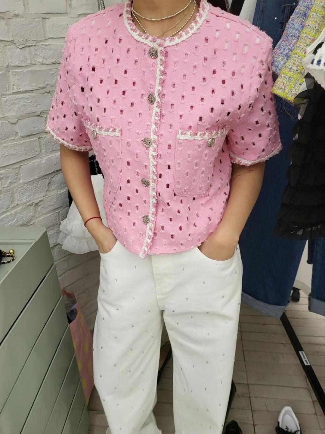 Hollow Out Button-down Top *3 Colors