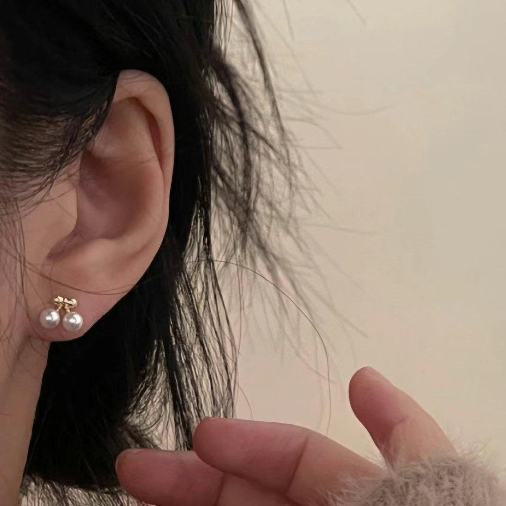 Two-Pearls Earrings