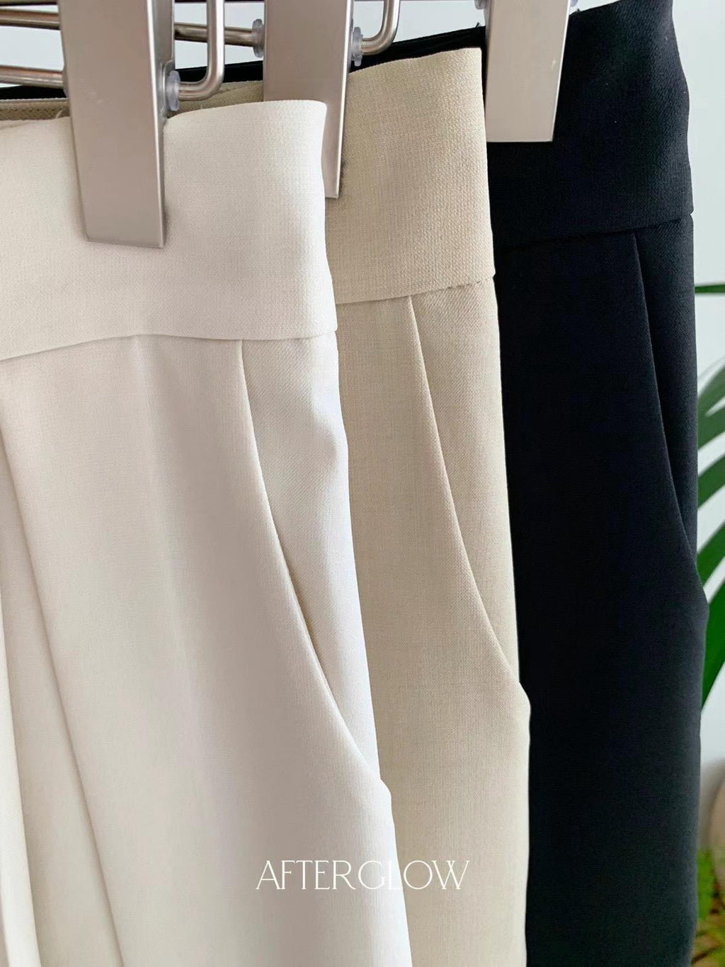 Pleated Wide-leg Flared Trousers *3 Colors