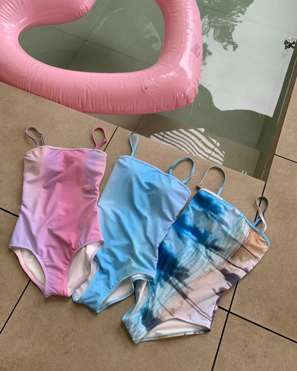 Gradient Color One Piece Swimwear *3 Colors
