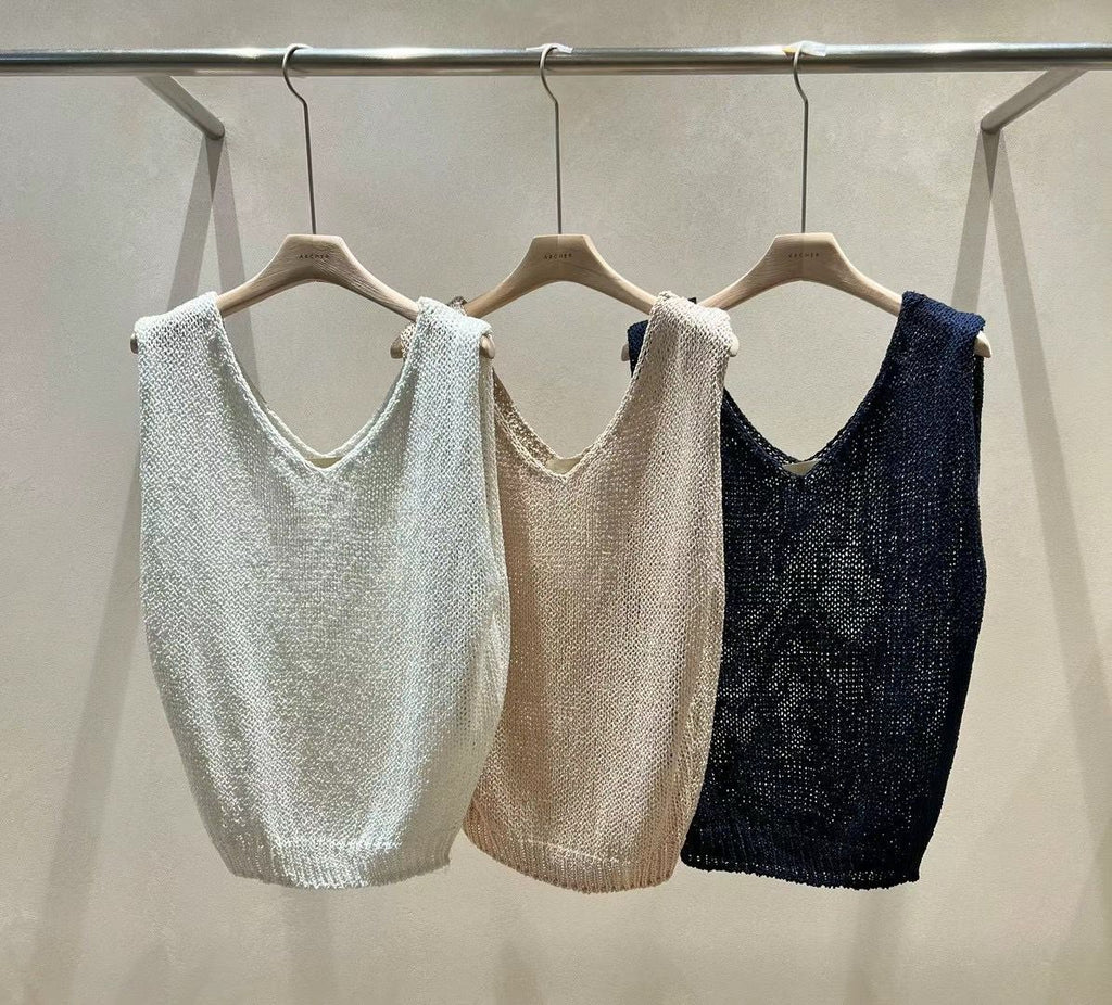 V-neck Crochet Sleeveless Top *3 Colors