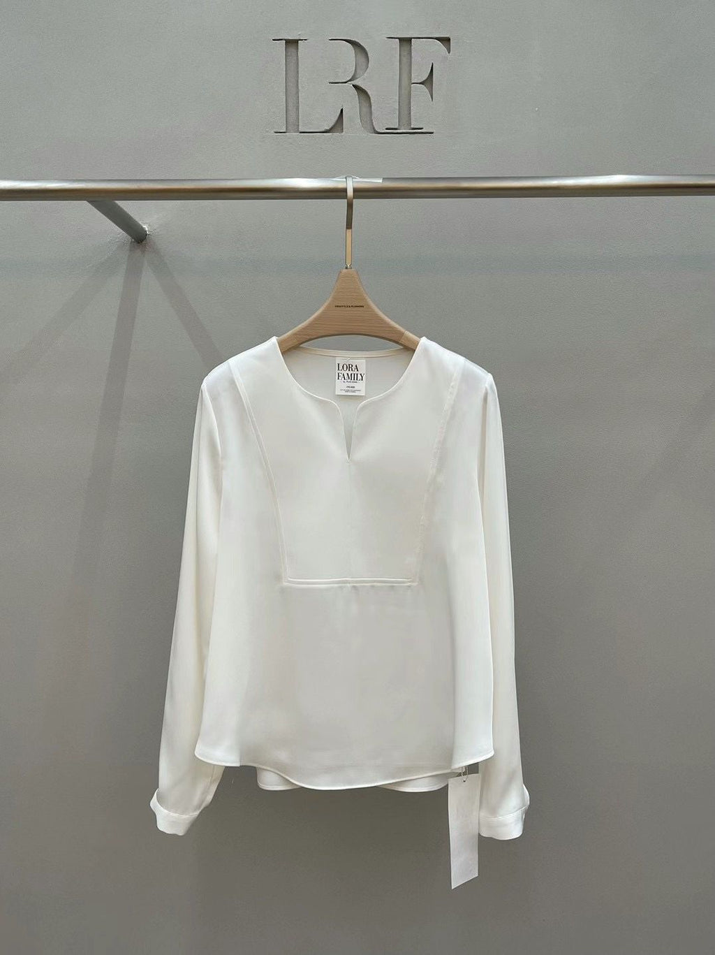 Long Sleeved Blouse *2 Colors