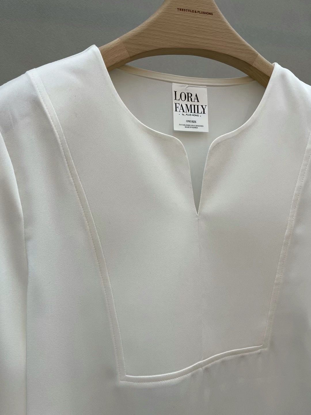 Long Sleeved Blouse *2 Colors