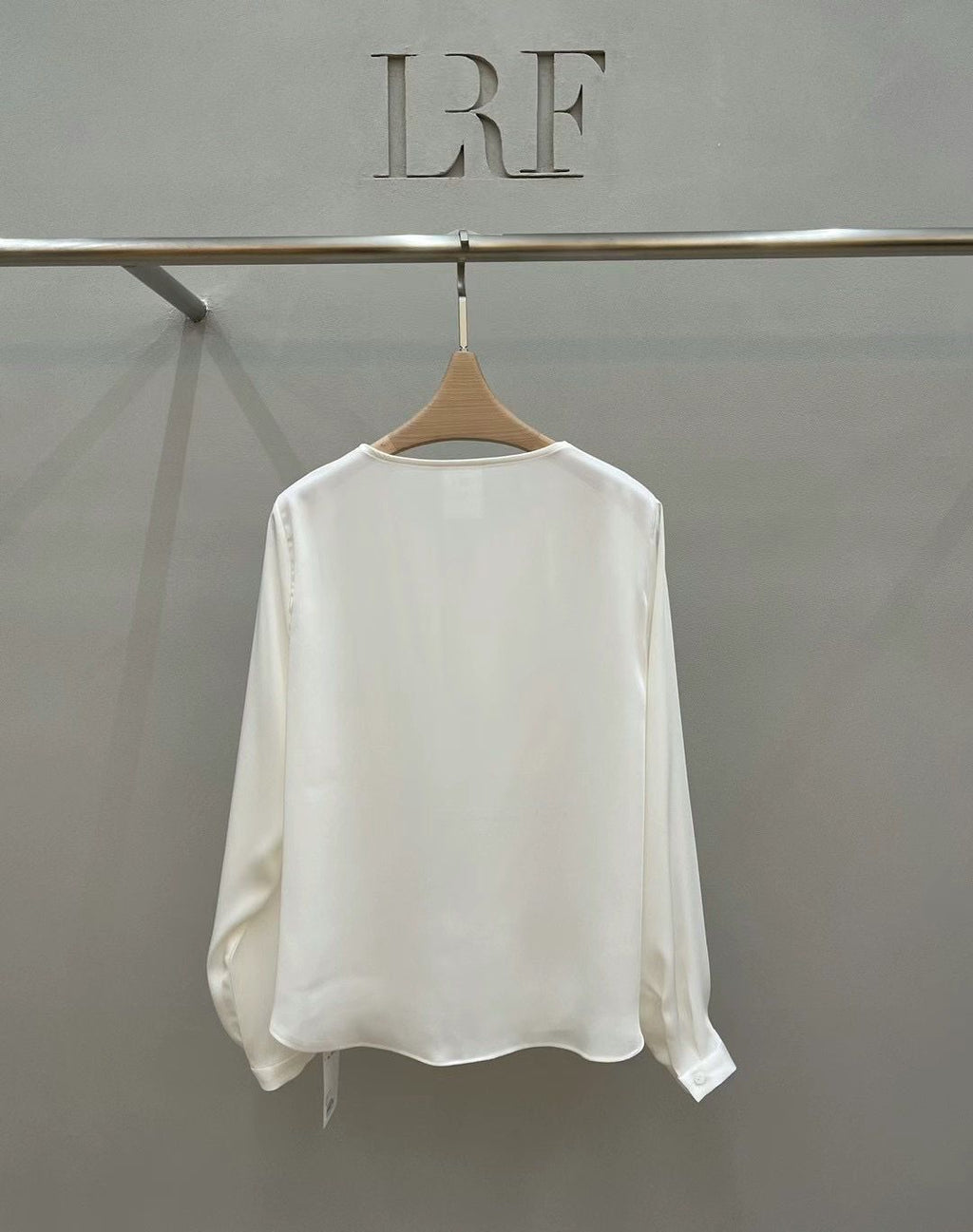 Long Sleeved Blouse *2 Colors
